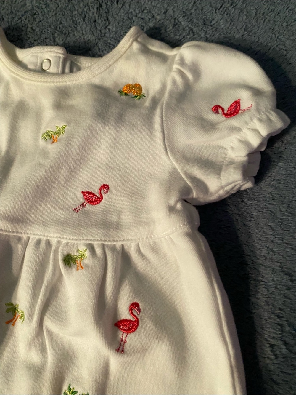Vintage Y2K Gymboree White Baby Romper w/Flamingo & Palm Trees, size 0-3 months - Picture 2 of 7